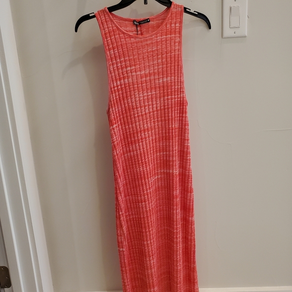 Zara Dresses & Skirts - 💖💕NWT ZARA ribbed keyhole midi dress hot pink Medium